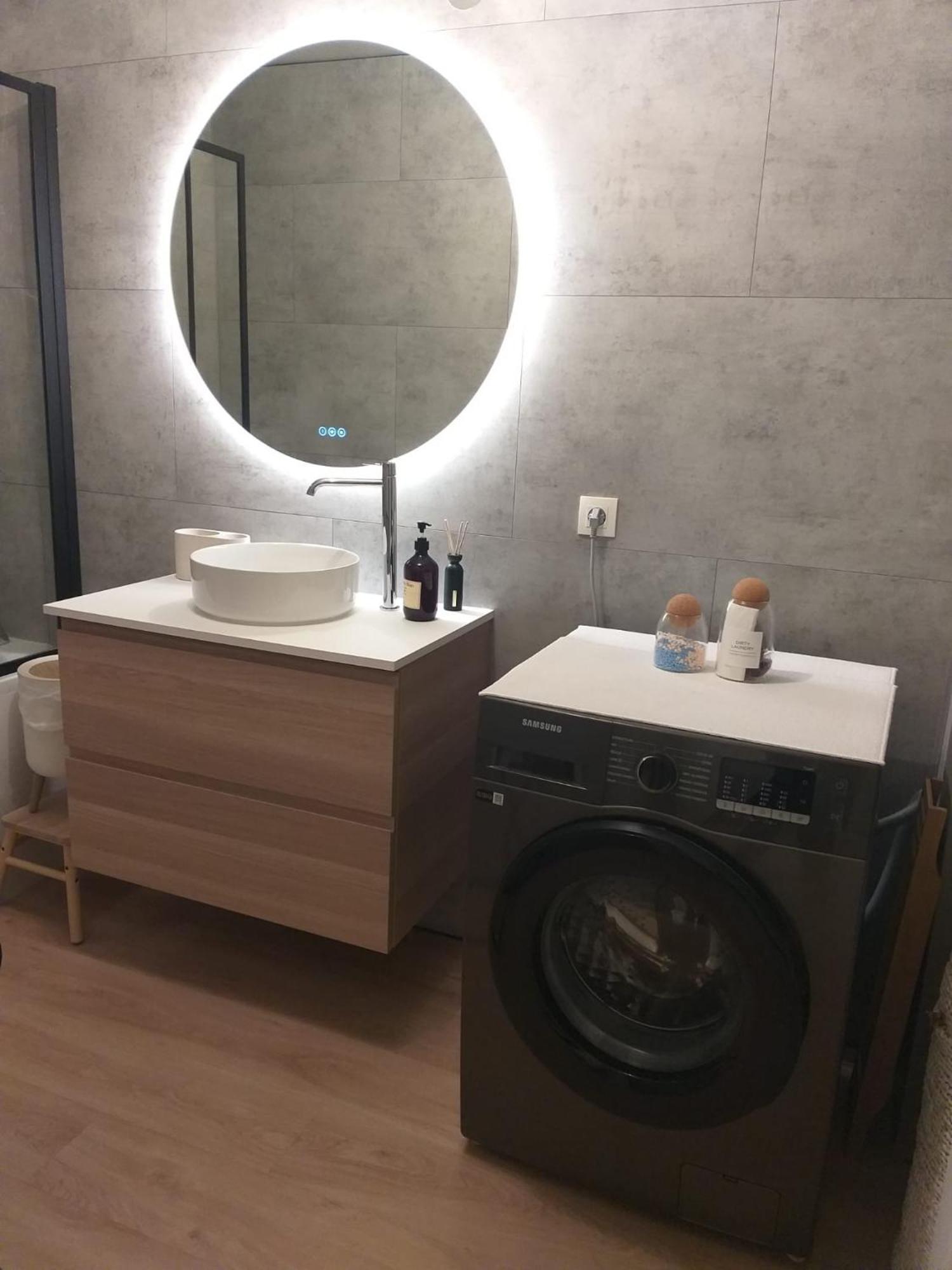 Ferienwohnung Beau Loft Au Coeur De Toulon Exterior foto